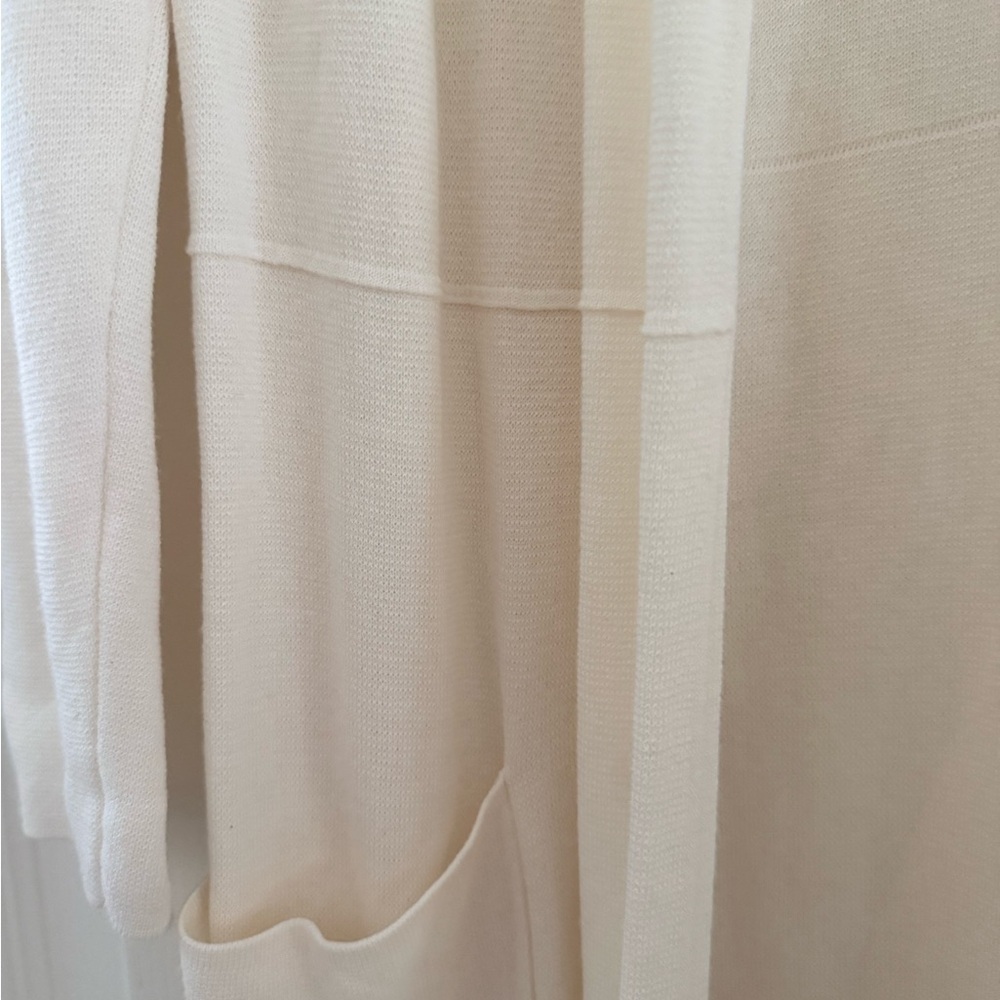 Nile Long Cream Cardigan. Size XS. 50% Modal. - Picture 5 of 9